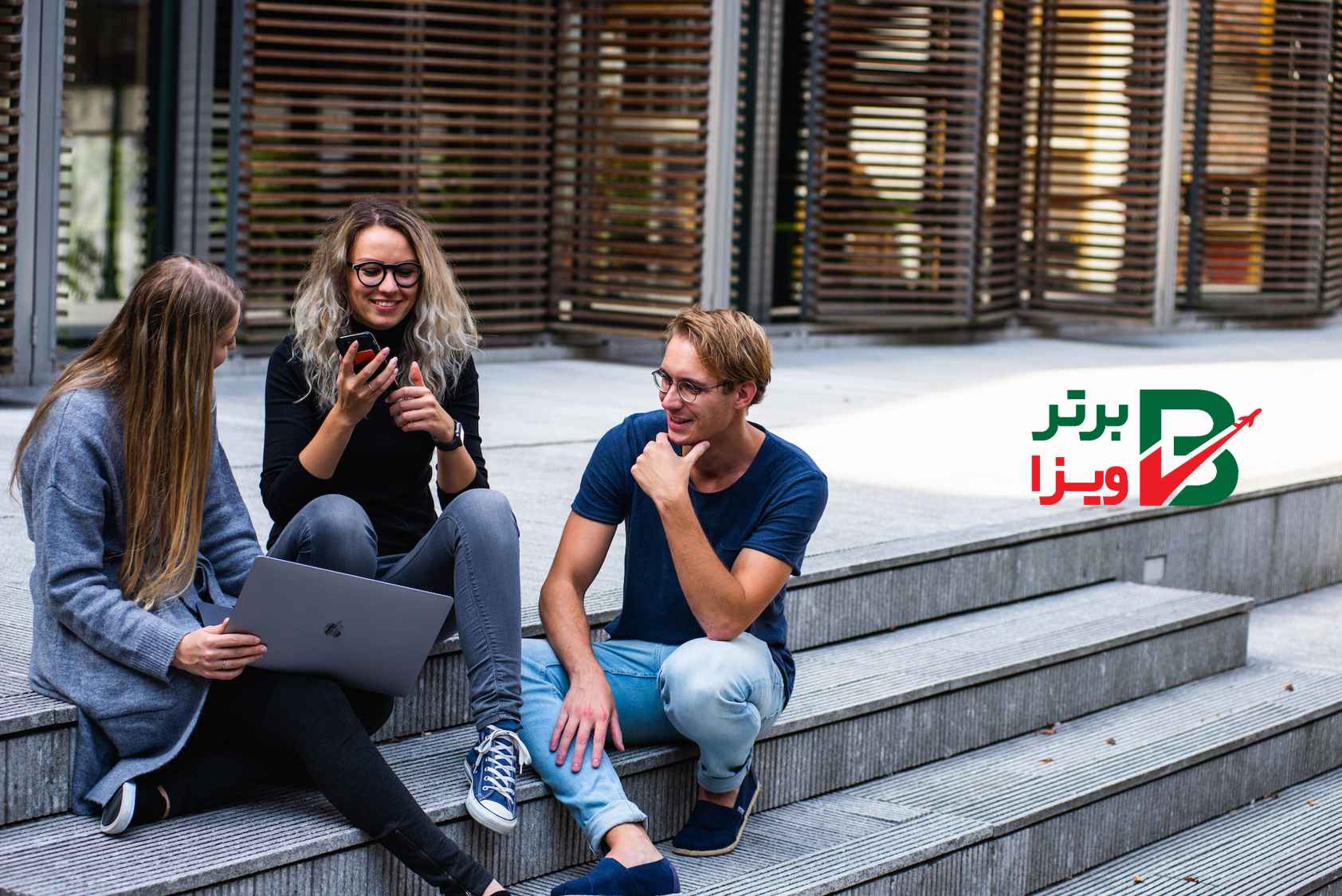 چگونه موسسات مهاجرت قانونی را شناسایی کنیم؟