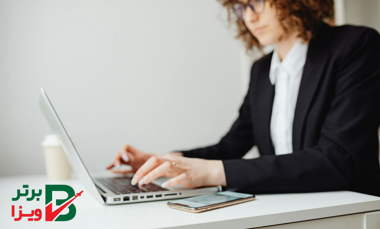 وکیل مهاجرتی کیست؟