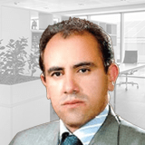 بهترین وکیل مهاجرت به اسلواکی : محمد قنبری