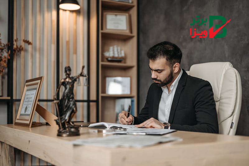 ویژگی‌های بهترین وکیل مهاجرت به دانمارک چیست؟