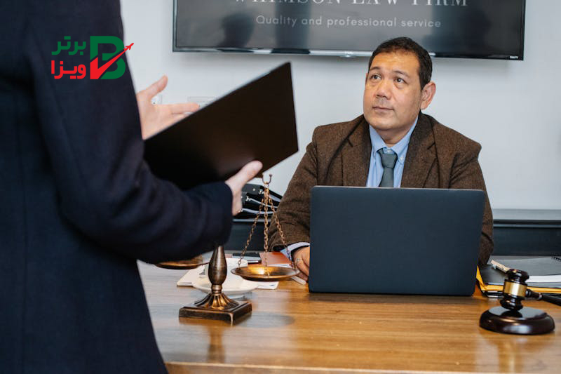 نحوه تشخیص جواب‌های ضعیف یا ناکافی وکیل مهاجرتی 